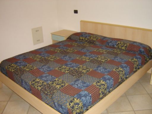 camera letto matrimoniale